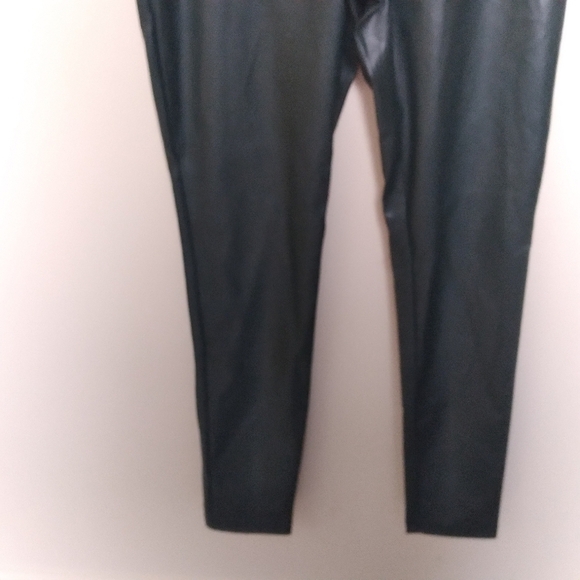 INC International Concepts Hunter Green Faux Leather High Waist Pants Size 6 - Picture 3 of 9